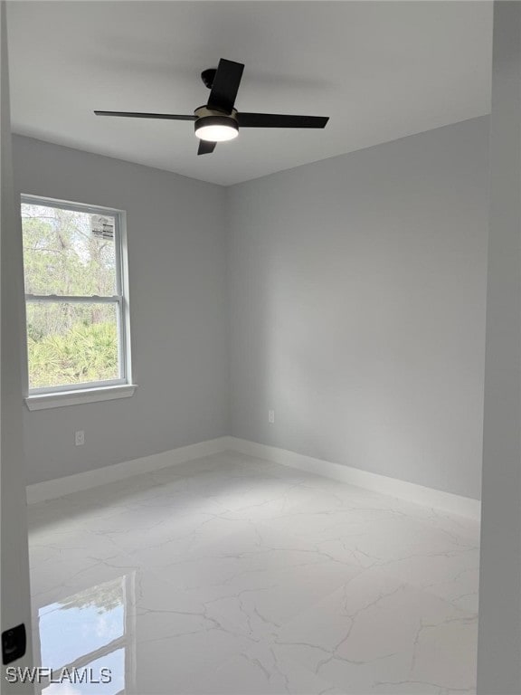 empty room with ceiling fan