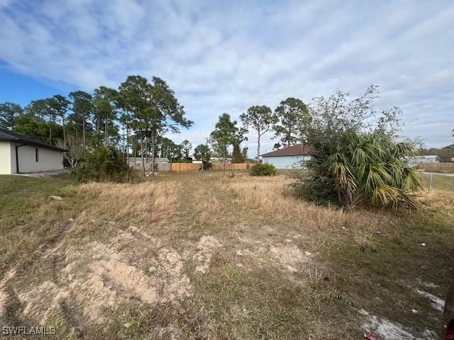 Listing photo 3 for 5202 6th St W, Lehigh Acres FL 33971