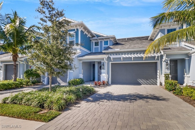 view of front of house featuring a garage