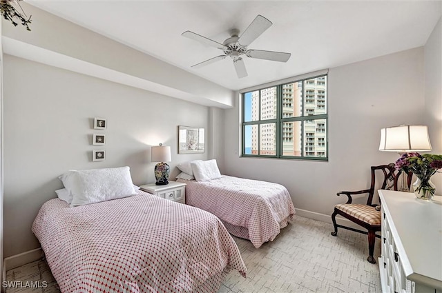 bedroom featuring ceiling fan