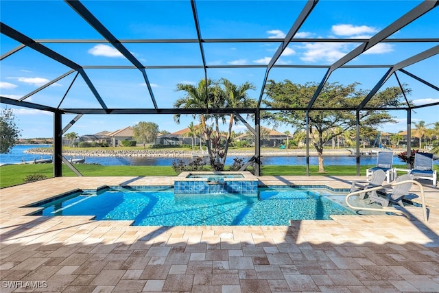 view of swimming pool featuring a lanai, an in ground hot tub, and a water view