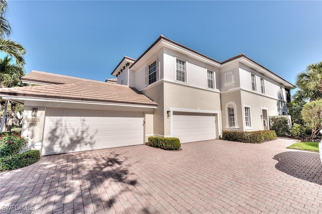 view of front of house with a garage