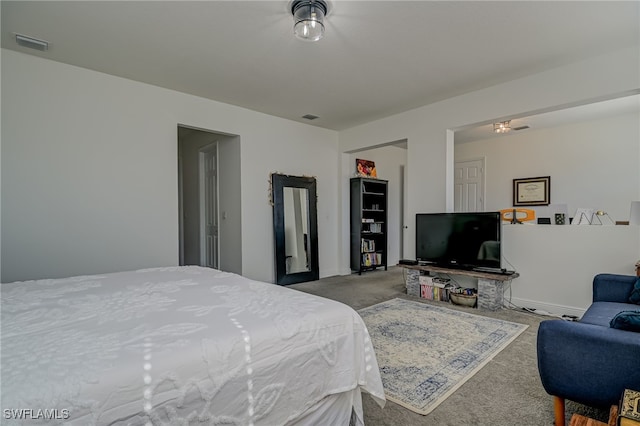 bedroom featuring carpet floors