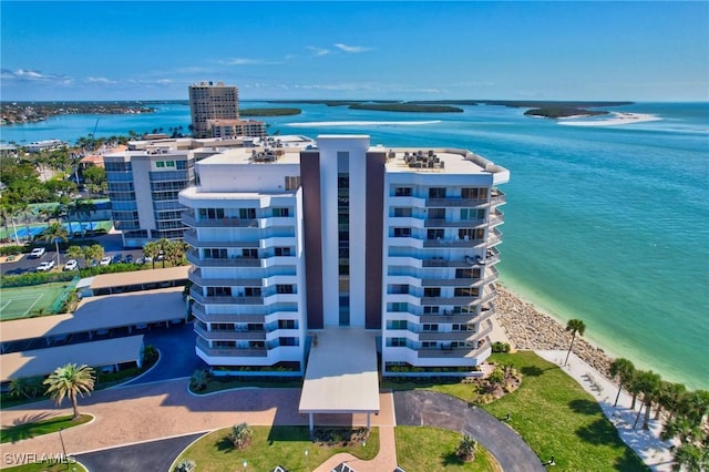 bird's eye view with a water view