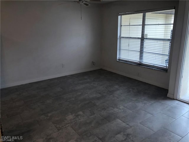 empty room with ceiling fan