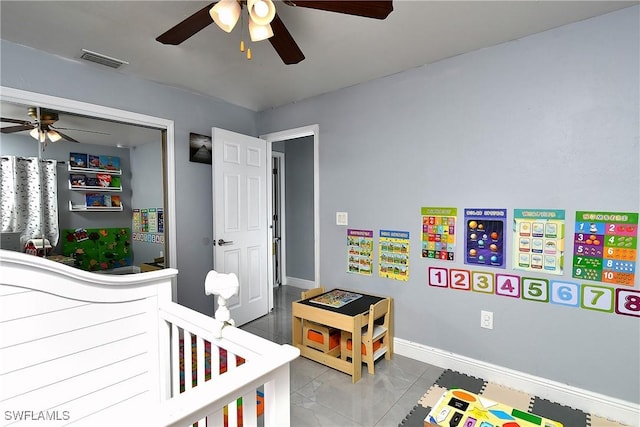 bedroom featuring ceiling fan