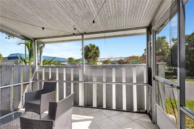 view of sunroom / solarium