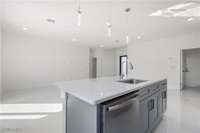 kitchen with sink, a kitchen island with sink, hanging light fixtures, gray cabinetry, and stainless steel dishwasher