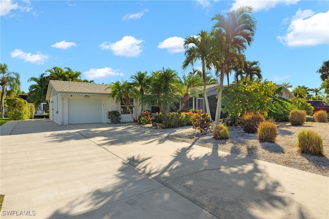 view of front facade with a garage