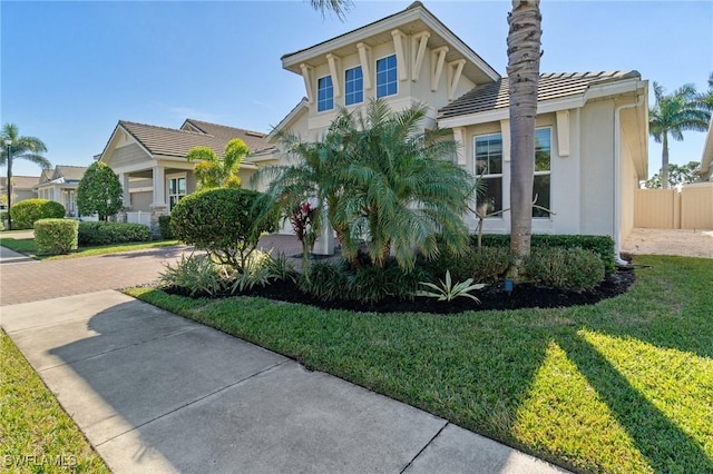 view of front of property with a front yard