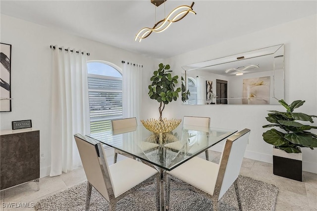 dining room featuring an inviting chandelier