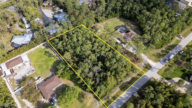 Listing photo 3 for 25421 Luci Dr, Bonita Springs FL 34135