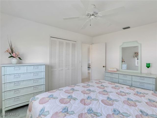 bedroom featuring a closet and ceiling fan