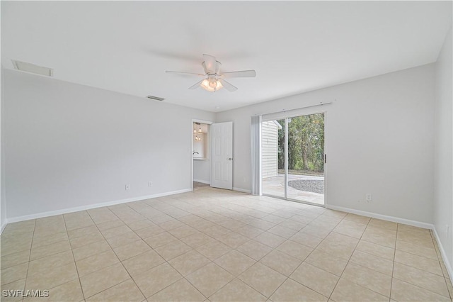 empty room with ceiling fan