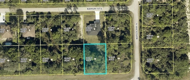 Listing photo 3 for 1245 Sunrise Blvd, Lehigh Acres FL 33974