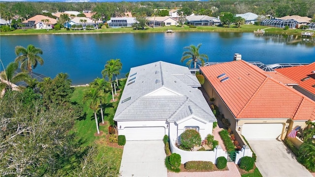 bird's eye view with a water view