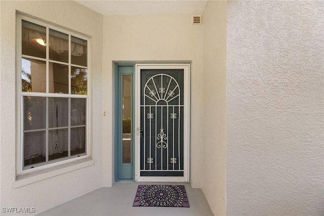 view of entrance to property