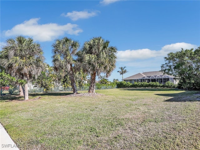 Listing photo 3 for 119 Bermuda Rd, Marco Island FL 34145