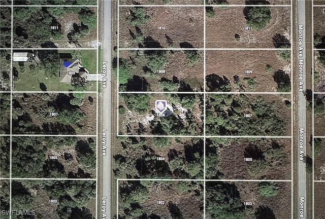 Listing photo 2 for 1806 Leroy Ave, Lehigh Acres FL 33972