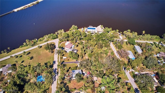 Listing photo 2 for 213 Delray Ave, Fort Myers FL 33905