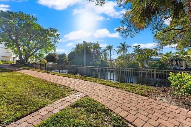 view of yard featuring a water view