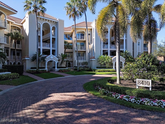 view of building exterior