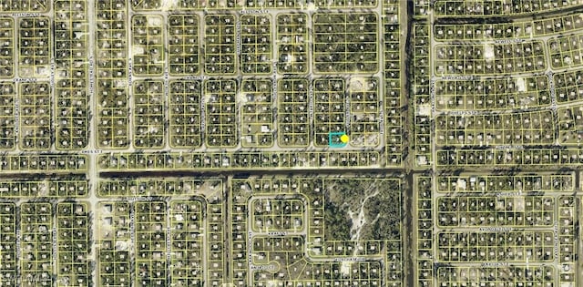 Listing photo 2 for 852 Fuller Ave S, Lehigh Acres FL 33974