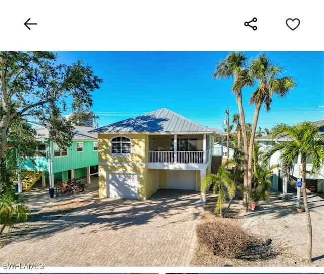 view of front of home featuring a garage