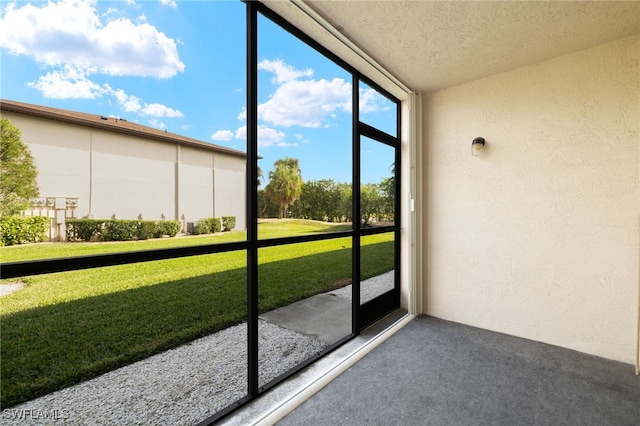 view of unfurnished sunroom