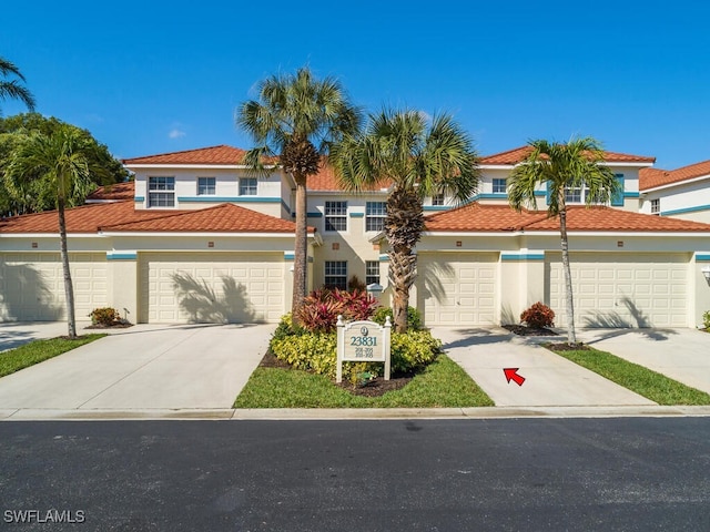 view of front of house with a garage