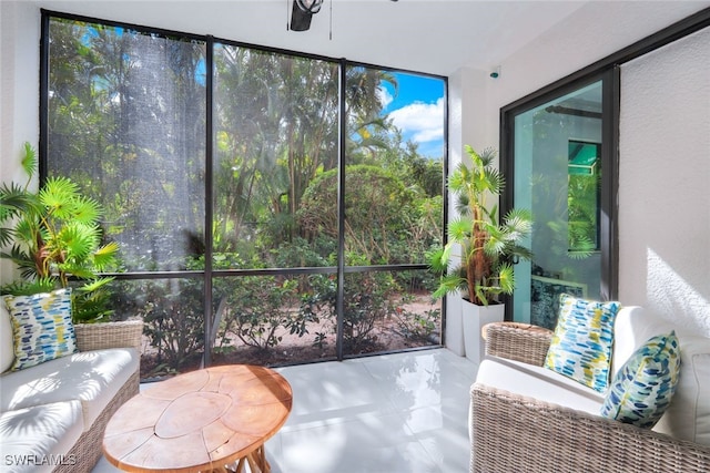 view of sunroom / solarium