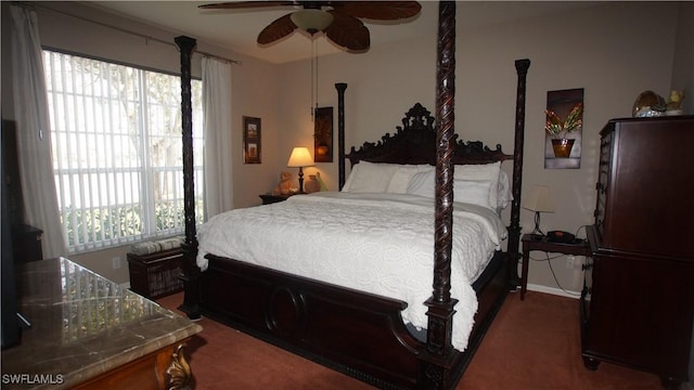 bedroom with ceiling fan