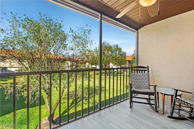 balcony with ceiling fan