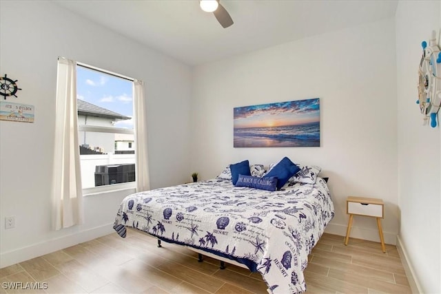 bedroom featuring ceiling fan