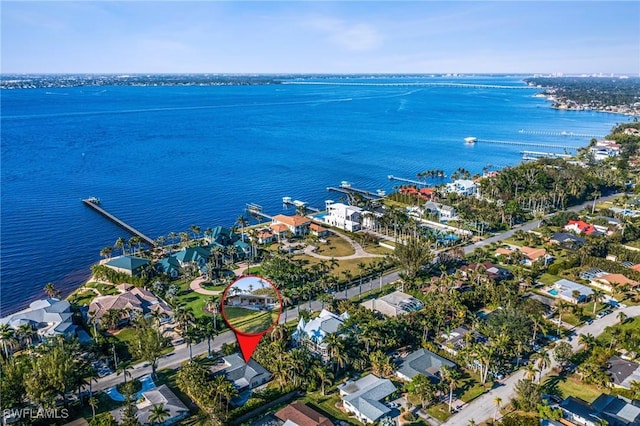 bird's eye view featuring a water view