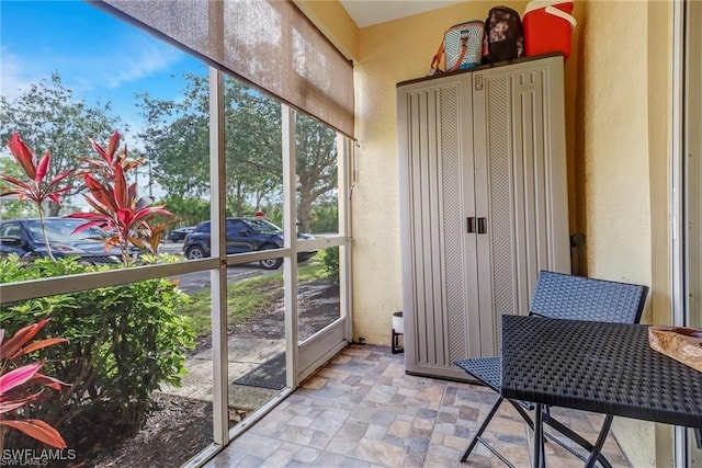 view of sunroom / solarium