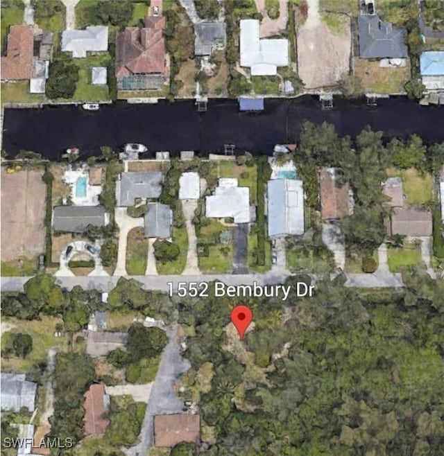 Listing photo 3 for 1552 Bembury Dr, Naples FL 34102