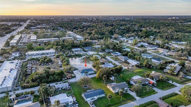 view of aerial view at dusk