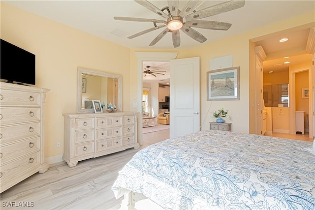 bedroom with ceiling fan