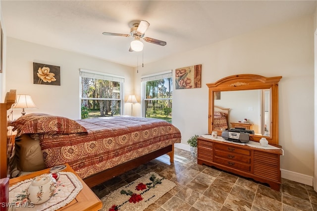 bedroom featuring ceiling fan