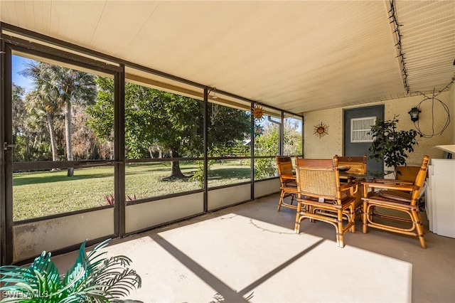 view of sunroom / solarium