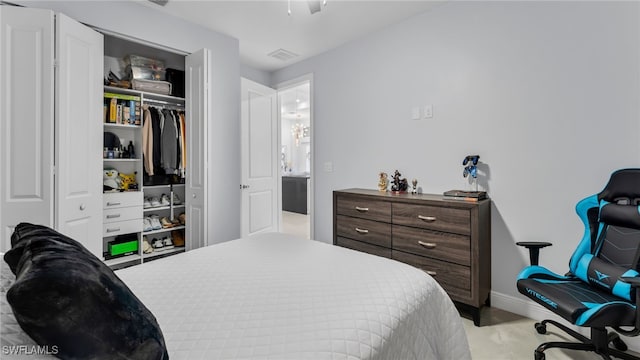 bedroom featuring a closet