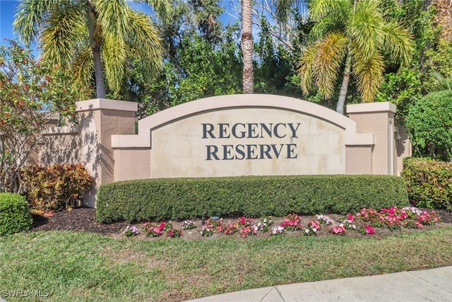 view of community / neighborhood sign