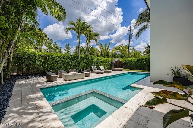 565 Fairway Ter, Naples, FL 34103 - photo 18