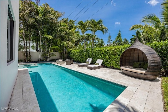 565 Fairway Ter, Naples, FL 34103 - photo 21