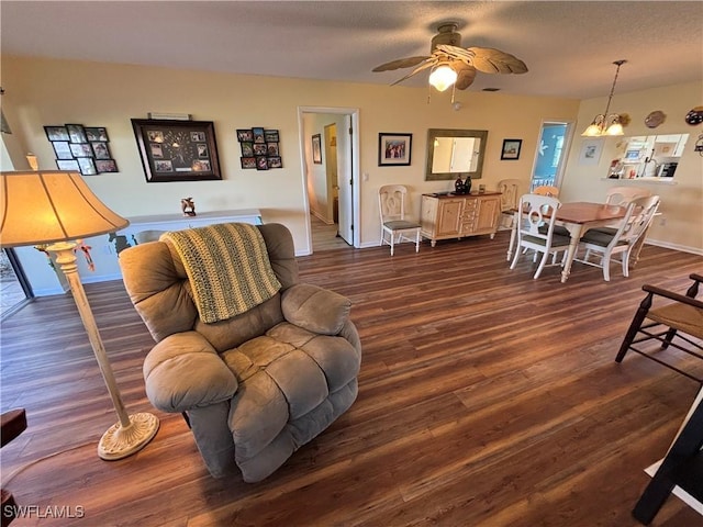 1515 Edgewater Cir, Fort Myers, FL 33919