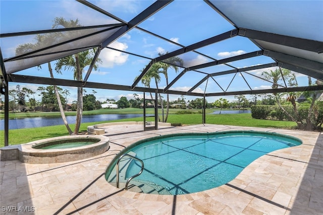 view of pool featuring an in ground hot tub, a water view, a patio area, and a lanai