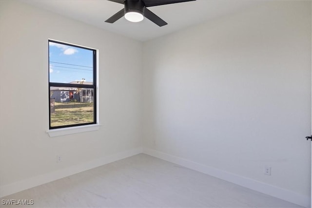 unfurnished room featuring ceiling fan