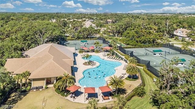 bird's eye view with a forest view