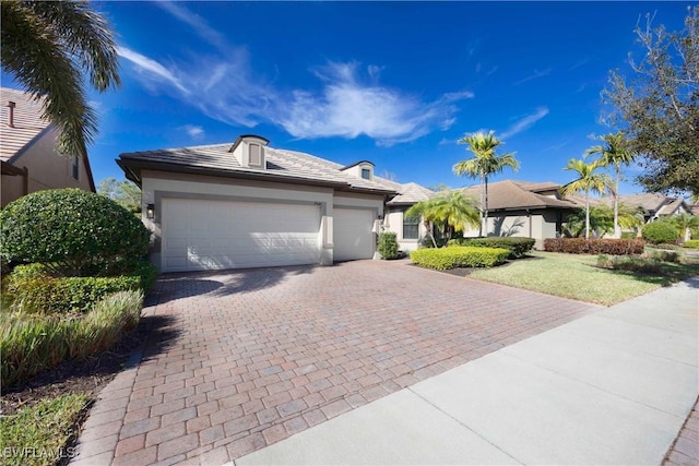 view of front of house featuring a garage